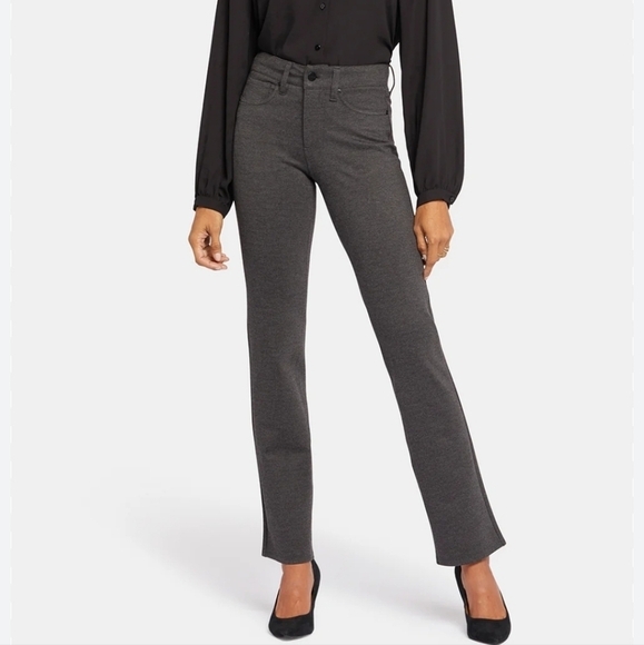 NYDJ Denim - NYDJ Marilyn Straight in grey size 14